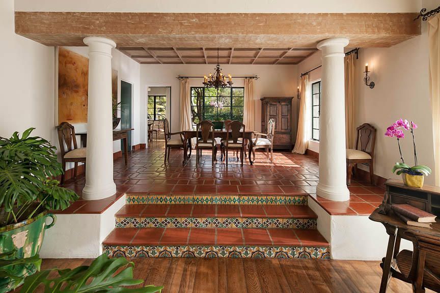 decorating a dining room with mexican tile designs